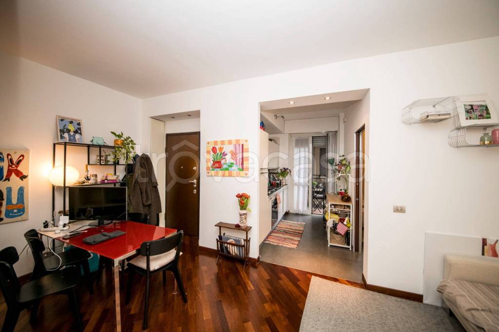 appartamento in vendita a Milano in zona Sempione