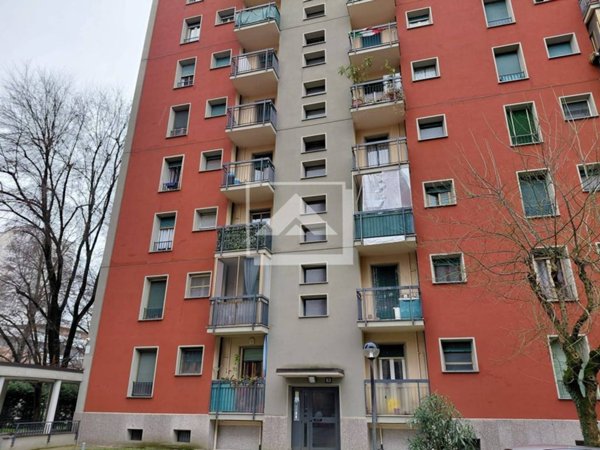 appartamento in vendita a Milano in zona Chiesa Rossa