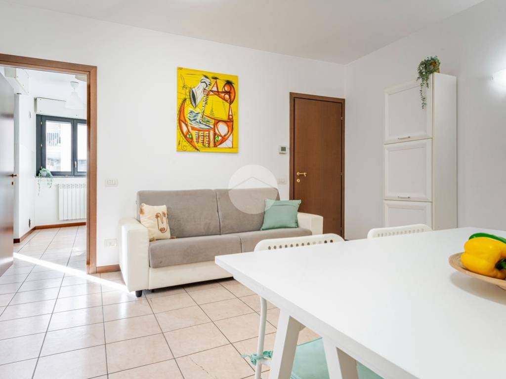 appartamento in vendita a Milano in zona Lambrate