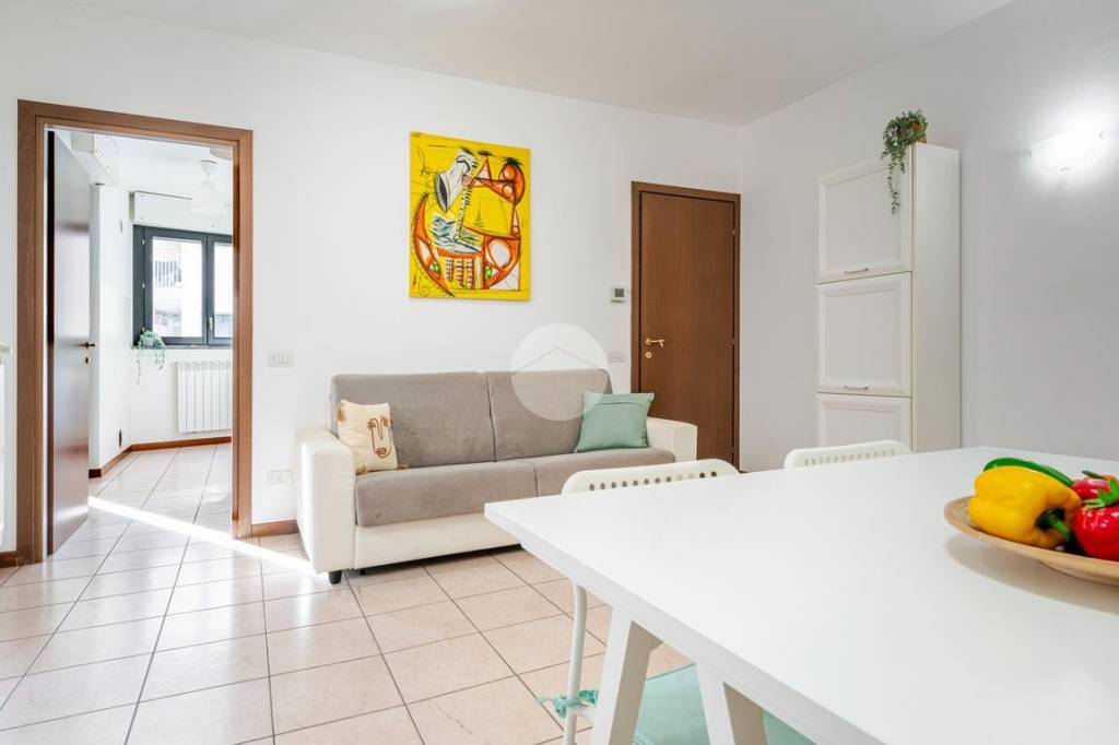 appartamento in vendita a Milano in zona Lambrate