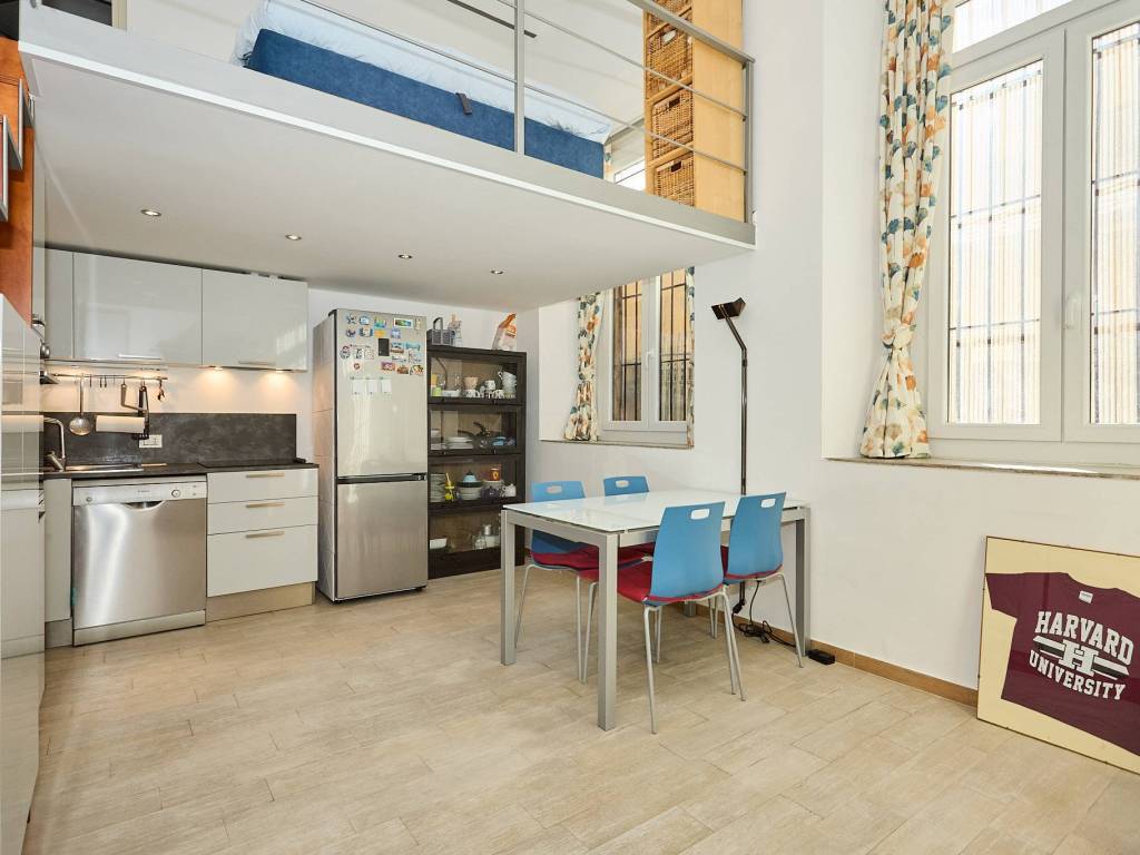 appartamento in vendita a Milano in zona Porta Venezia