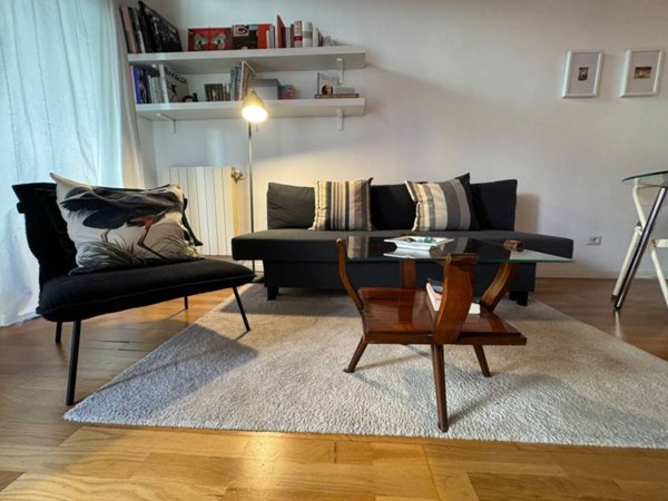 appartamento in vendita a Milano in zona Centro Direzionale