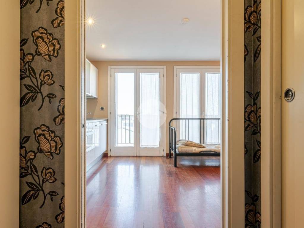 appartamento in vendita a Milano in zona Solari