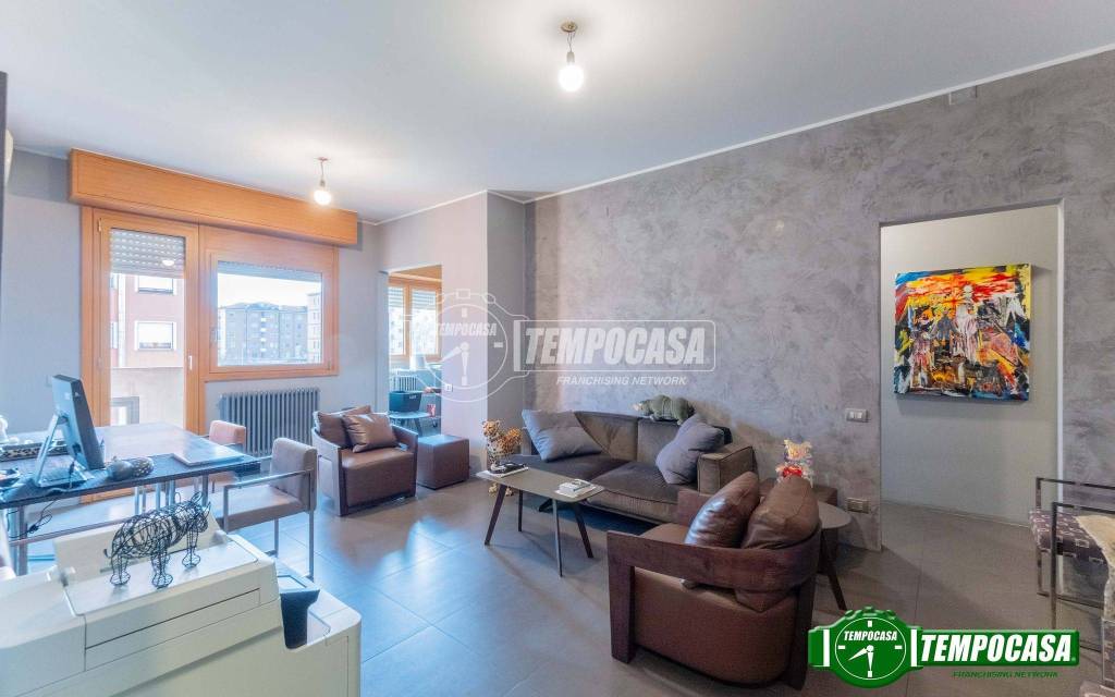 appartamento in vendita a Milano in zona Quarto Oggiaro