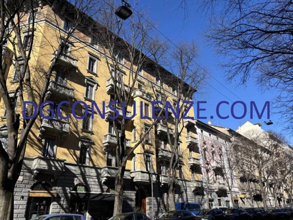 appartamento in vendita a Milano in zona Centro Direzionale