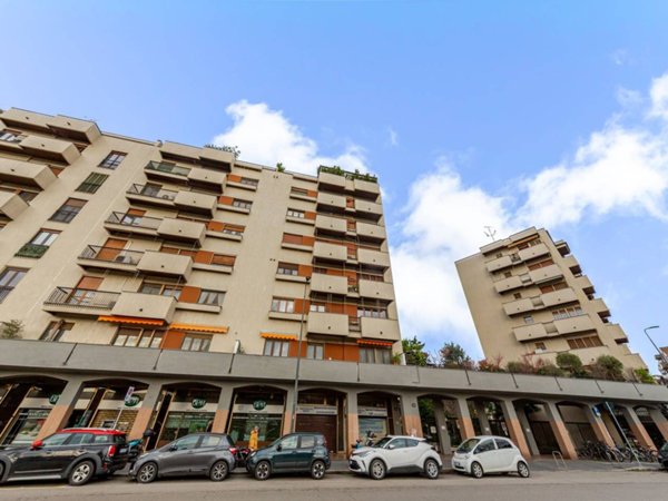appartamento in vendita a Milano in zona Vigentino