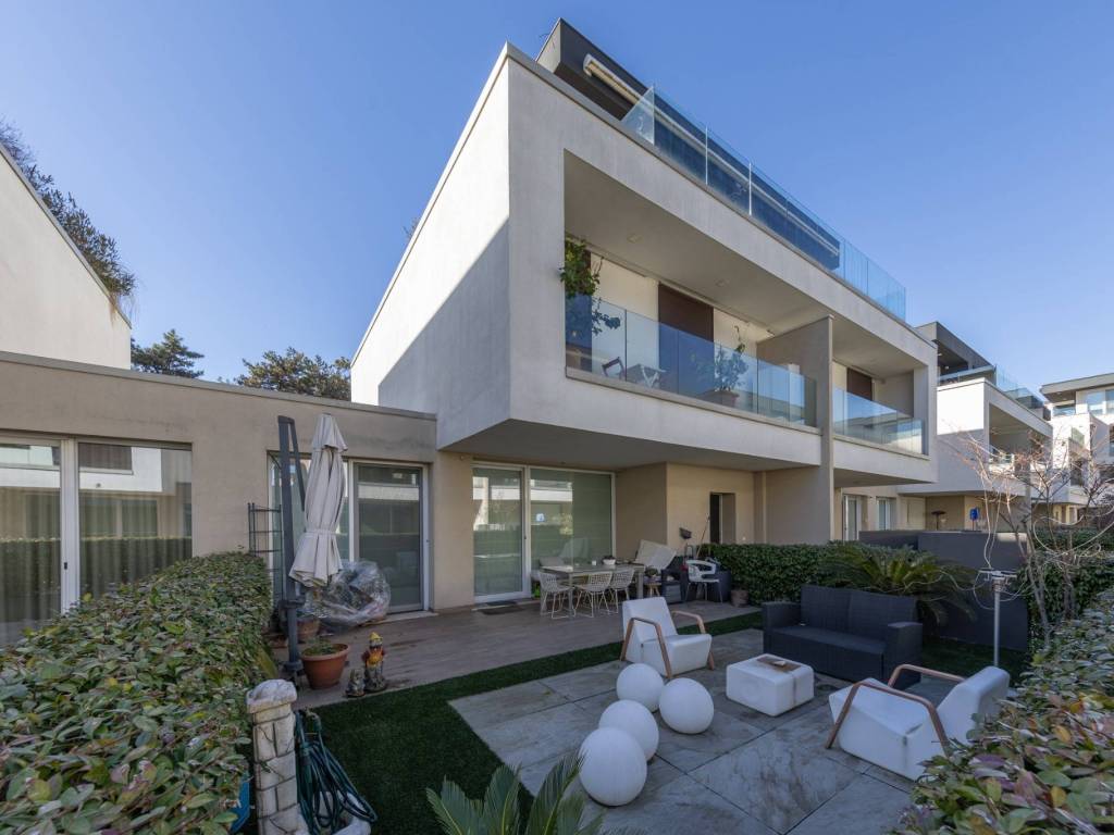 appartamento in vendita a Milano in zona Affori