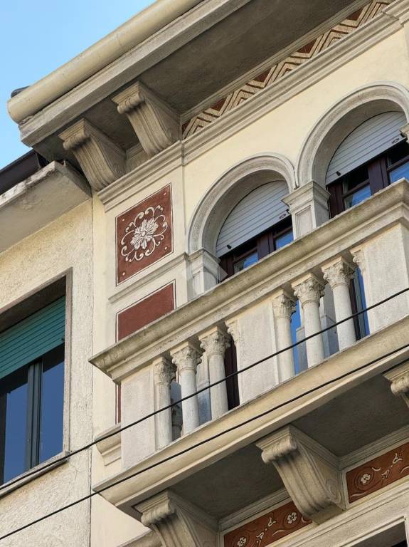 appartamento in vendita a Milano in zona Città Studi