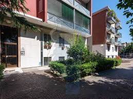 appartamento in vendita a Milano in zona Crescenzago