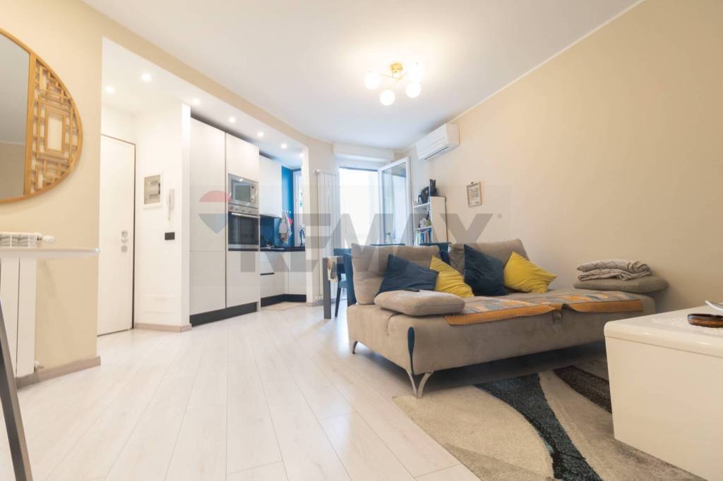 appartamento in vendita a Milano in zona Porta Vittoria