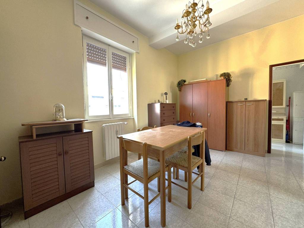 appartamento in vendita a Milano in zona Crescenzago