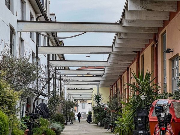 appartamento in vendita a Milano in zona Ortica