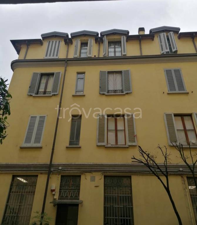 appartamento in vendita a Milano in zona Porta Venezia