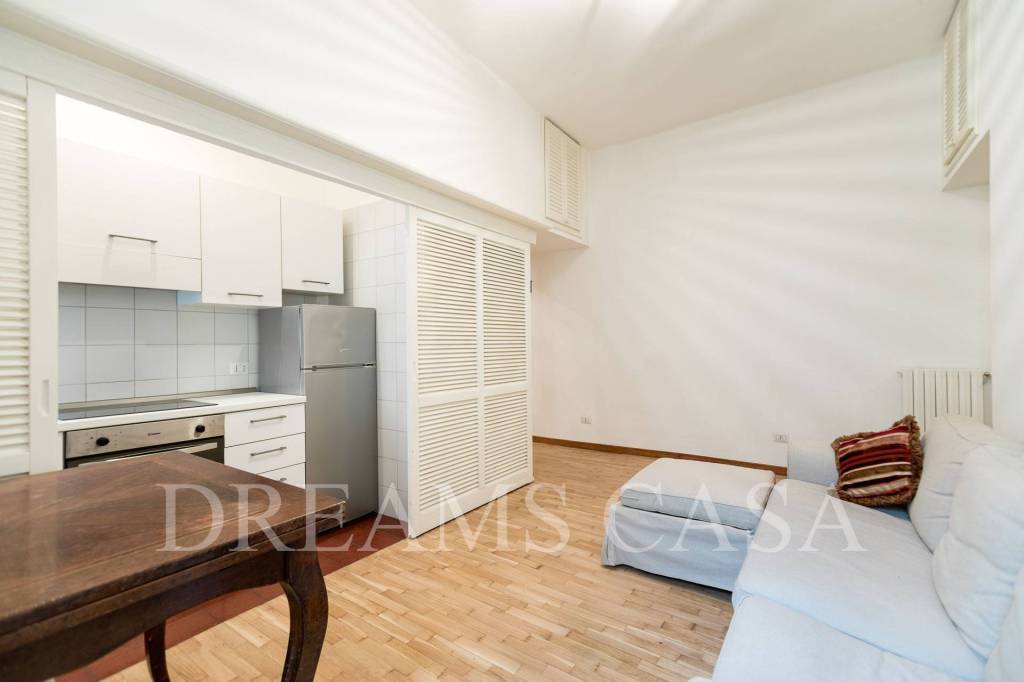 appartamento in vendita a Milano in zona Centro Storico