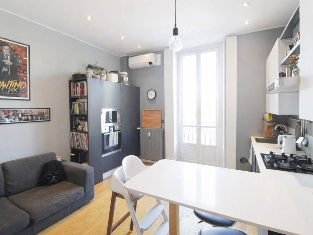 appartamento in vendita a Milano in zona Isola