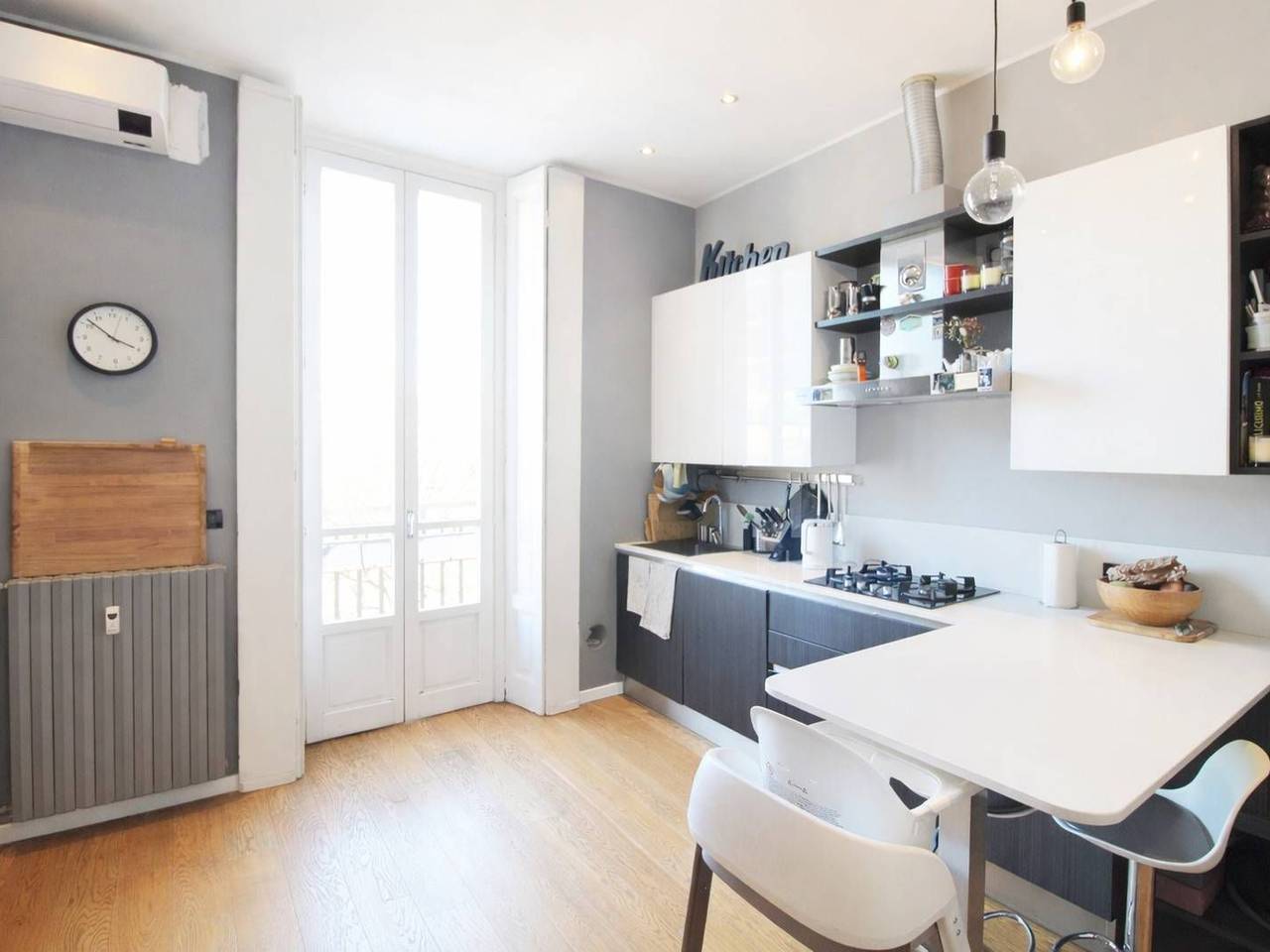 appartamento in vendita a Milano in zona Isola