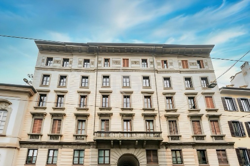 appartamento in vendita a Milano in zona Cadorna
