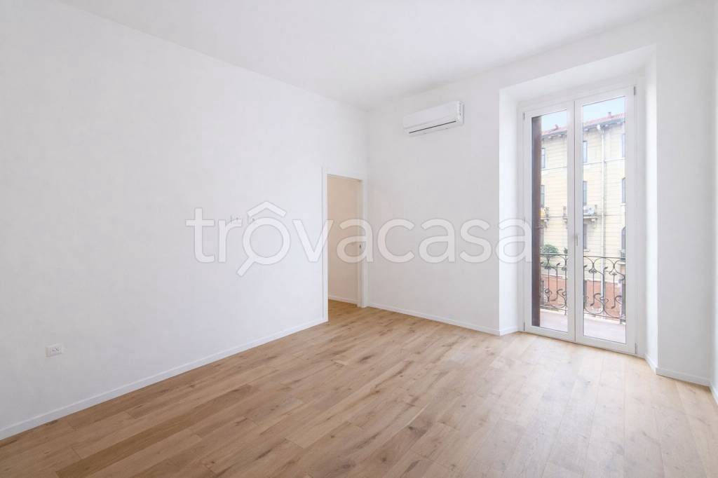 appartamento in vendita a Milano in zona Isola