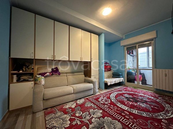 appartamento in vendita a Milano in zona Corvetto