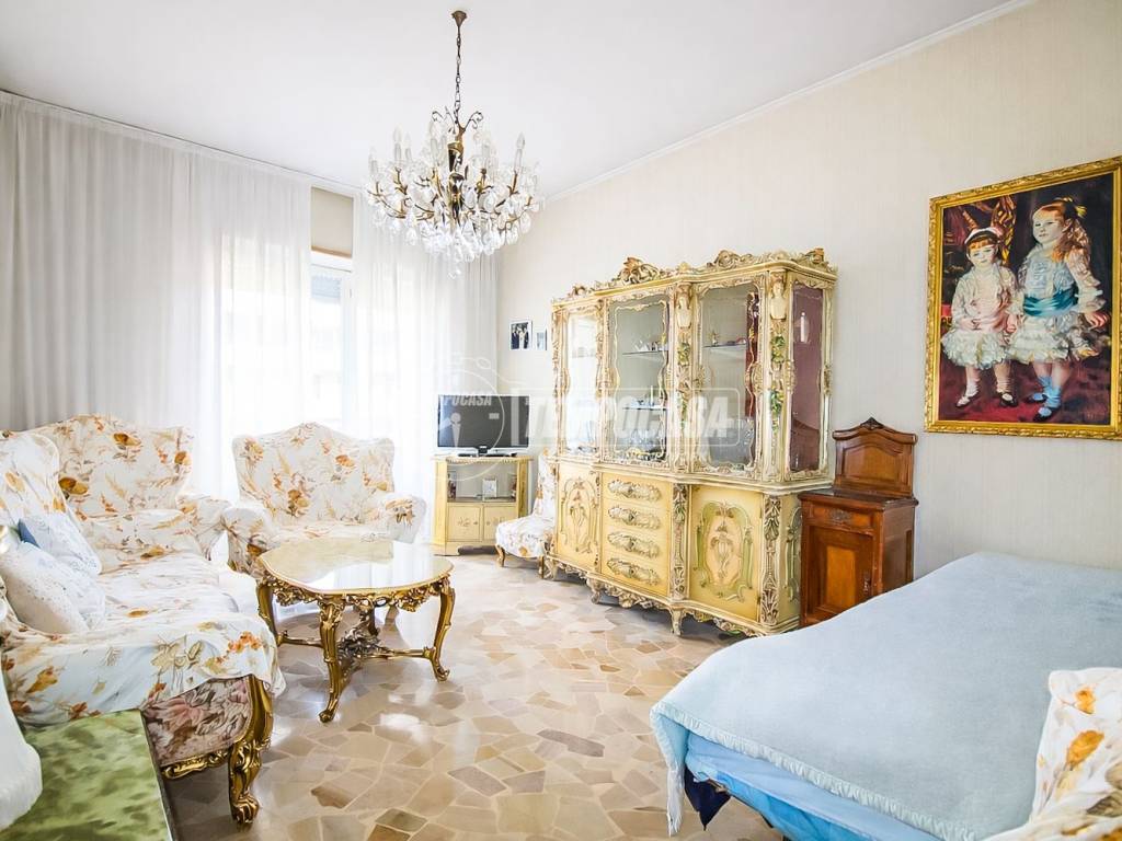 appartamento in vendita a Milano in zona Corvetto