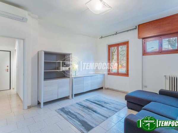 appartamento in vendita a Milano in zona Baggio