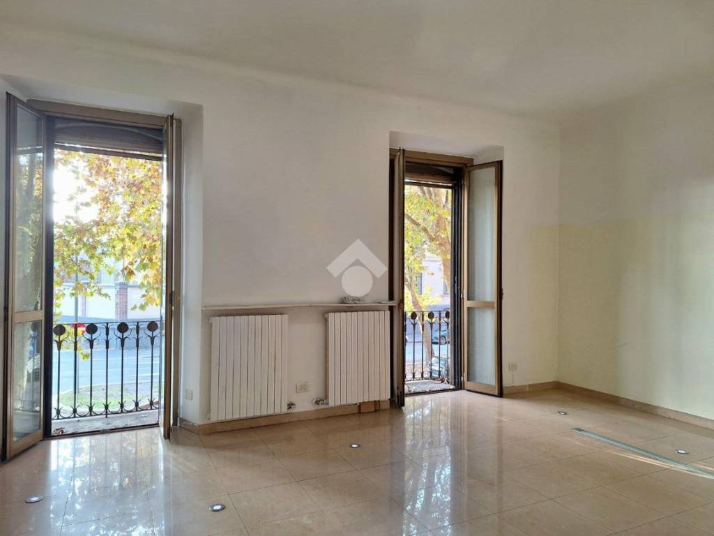 ufficio in vendita a Milano in zona Isola