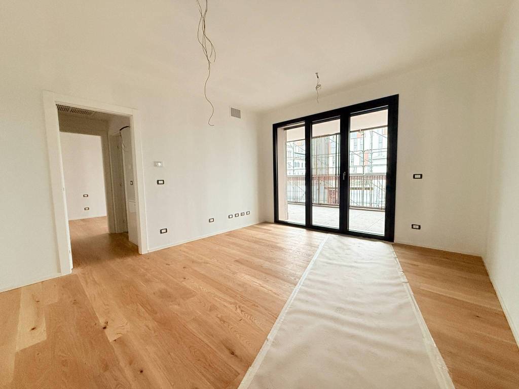 appartamento in vendita a Milano in zona Lambrate