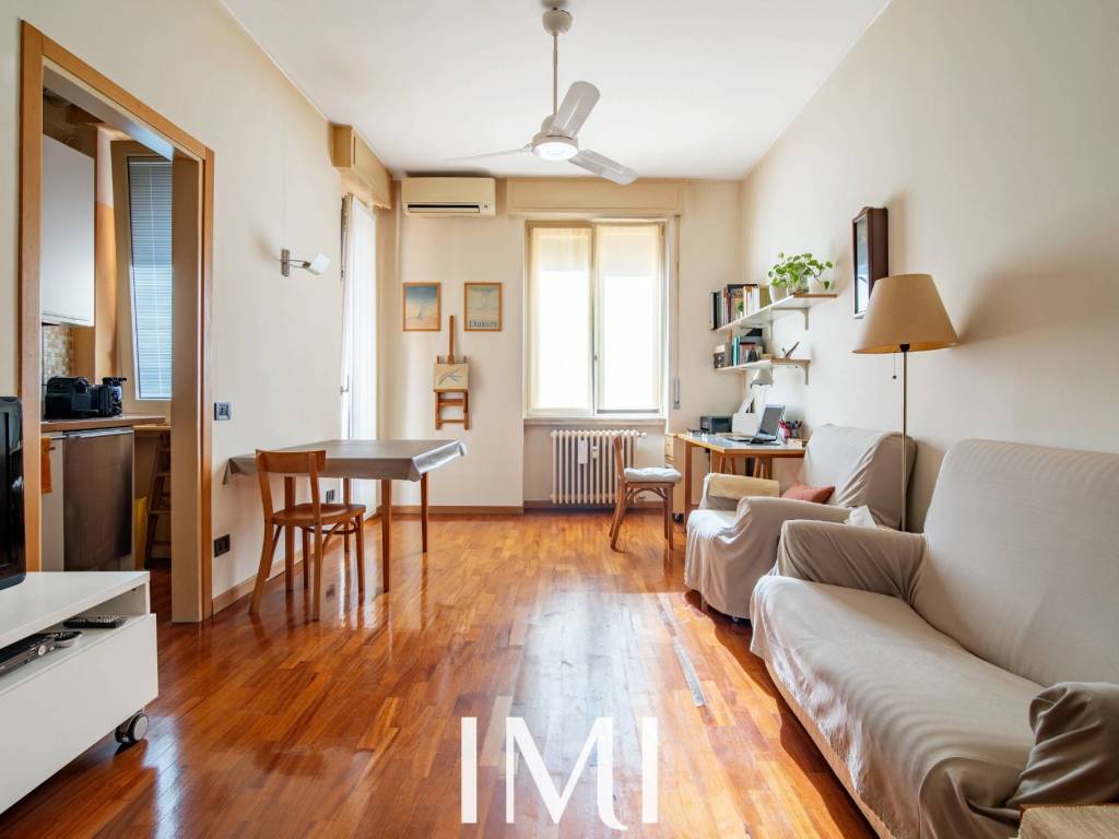 appartamento in vendita a Milano in zona Solari