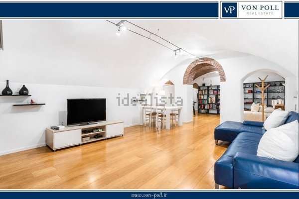 appartamento in vendita a Milano in zona Porta Ticinese