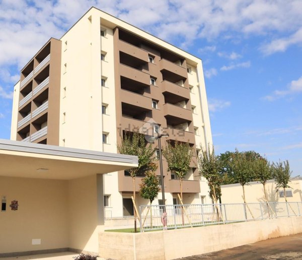 appartamento in vendita a Milano in zona Comasina