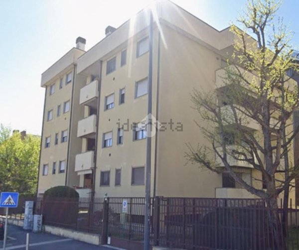 appartamento in vendita a Milano in zona Niguarda