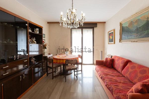 appartamento in vendita a Milano in zona Niguarda