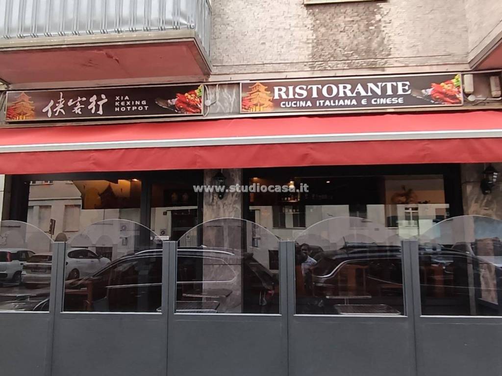 negozio in vendita a Milano in zona Centro Direzionale