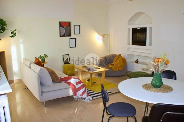 appartamento in vendita a Milano in zona Isola