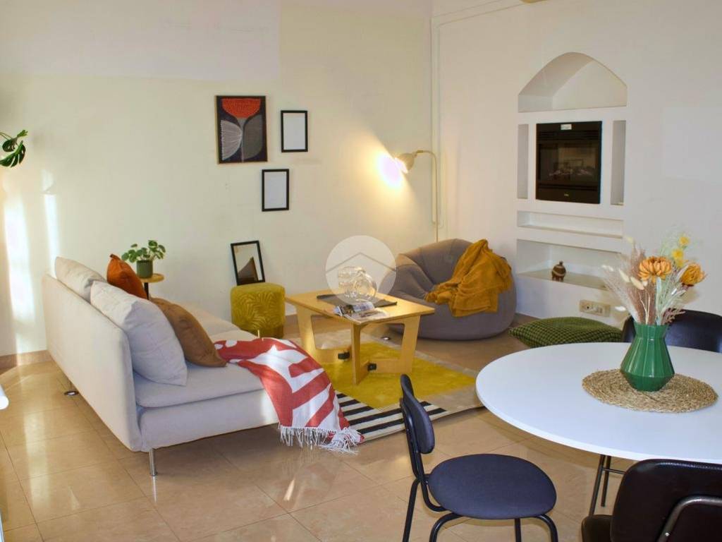 appartamento in vendita a Milano in zona Isola