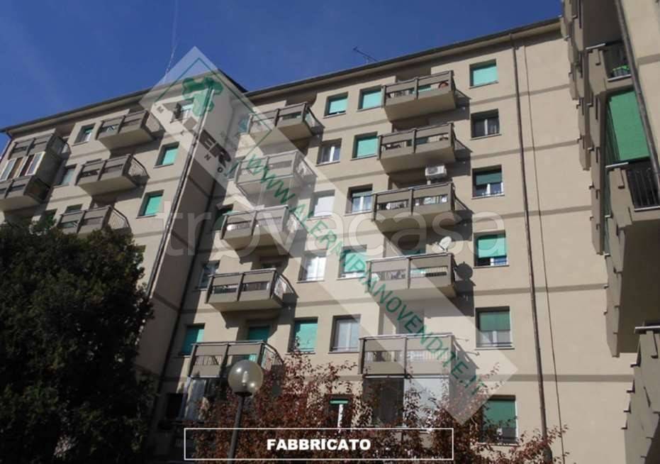 appartamento in vendita a Milano in zona Centro Storico