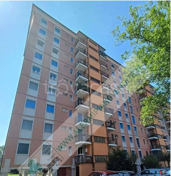 appartamento in vendita a Milano in zona Lambrate