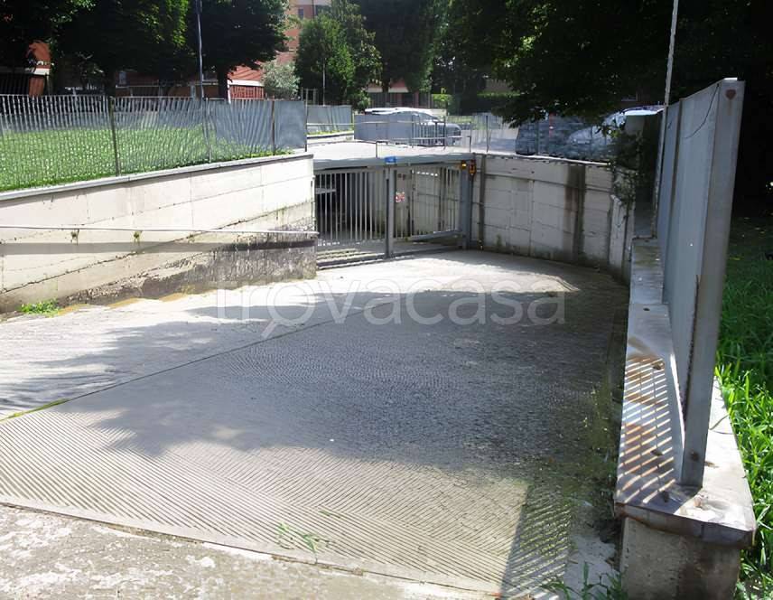 appartamento in vendita a Milano in zona Gratosoglio