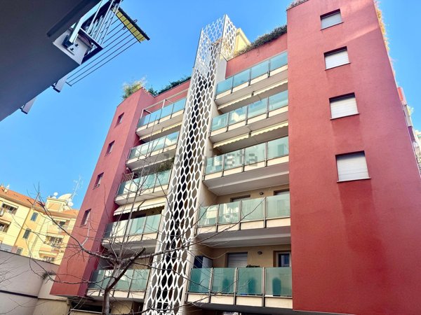 appartamento in vendita a Milano in zona Sempione