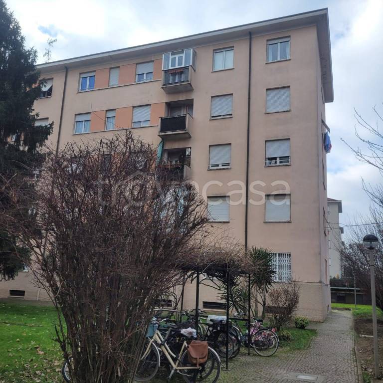 appartamento in vendita a Milano in zona Bicocca