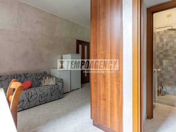 appartamento in vendita a Milano in zona Restocco Maroni