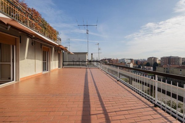 appartamento in vendita a Milano in zona Stadera