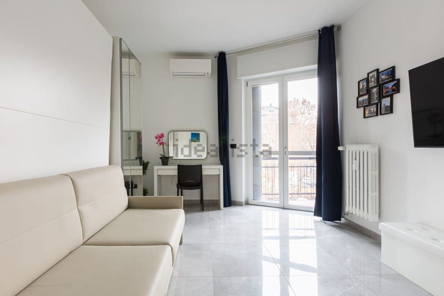 appartamento in vendita a Milano in zona Famagosta