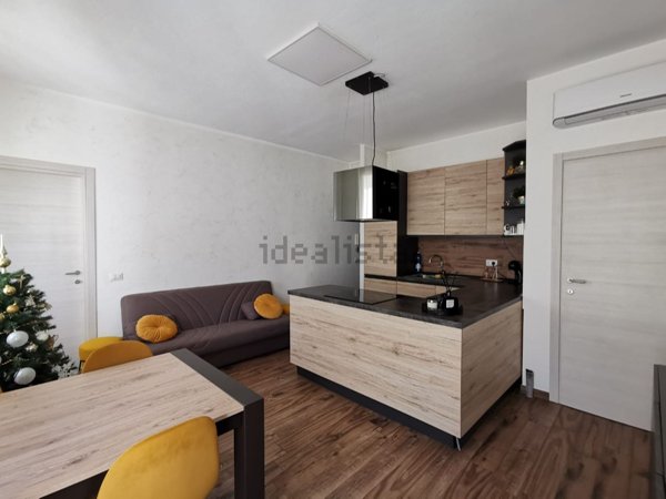 appartamento in vendita a Milano in zona Gratosoglio