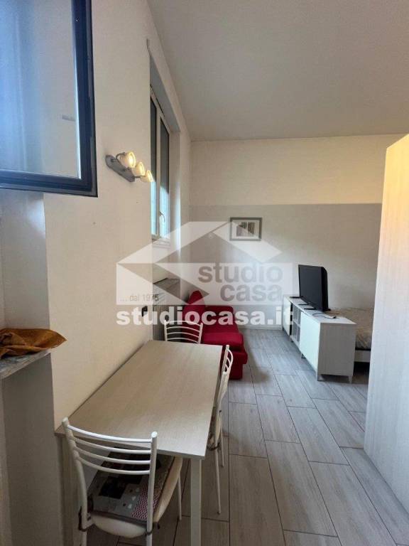 appartamento in vendita a Milano in zona Crescenzago