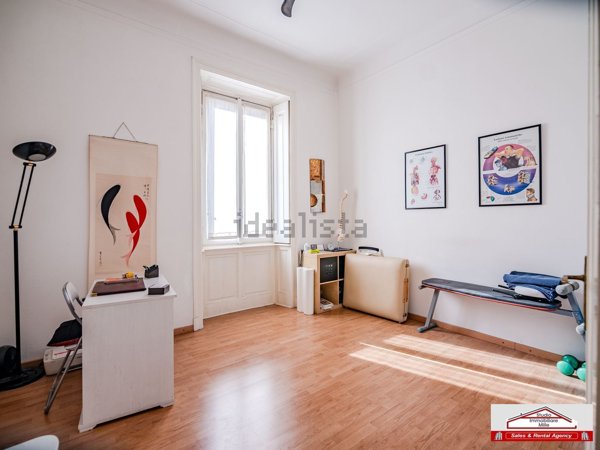 ufficio in vendita a Milano in zona Città Studi