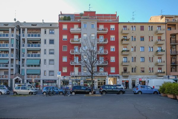 appartamento in vendita a Milano in zona Dergano