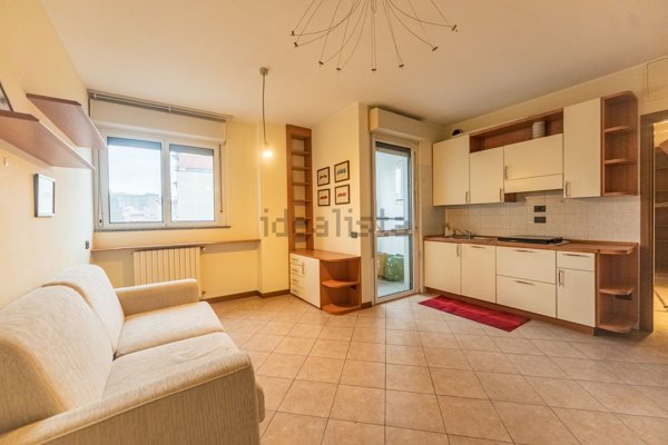 appartamento in vendita a Milano in zona Vigentino