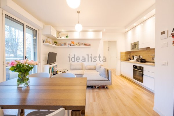 appartamento in vendita a Milano in zona Barona