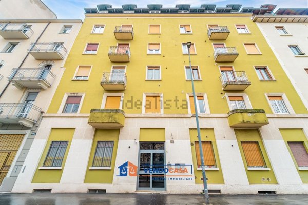 appartamento in vendita a Milano in zona Bicocca